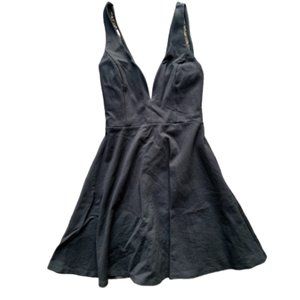 Lulu's Little Black Dress